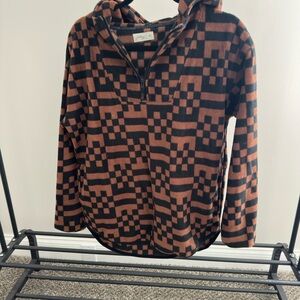 Jetty Women’s Black and Brown Patterned Sweater